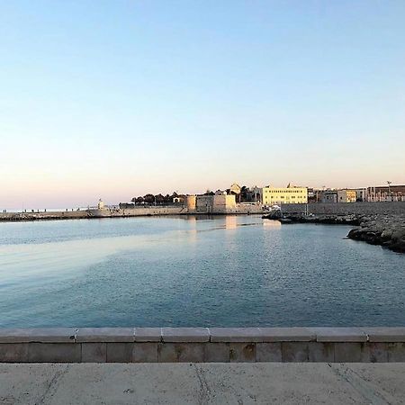 B&B Millevoglie Trani Buitenkant foto